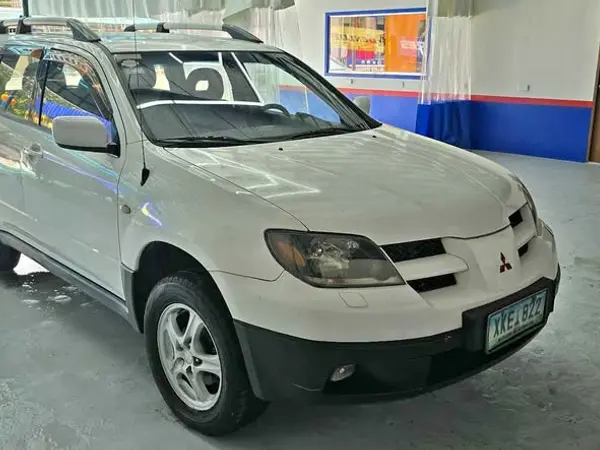 2004 Mitsubishi outlander awd